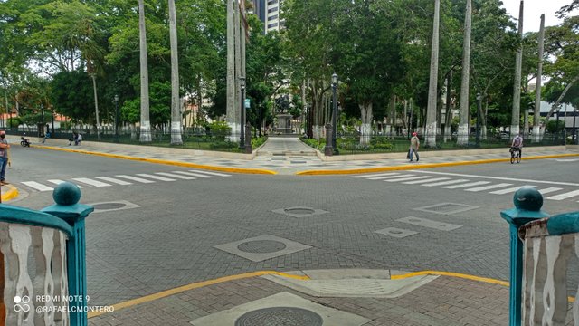 1653173192457-01.jpeg